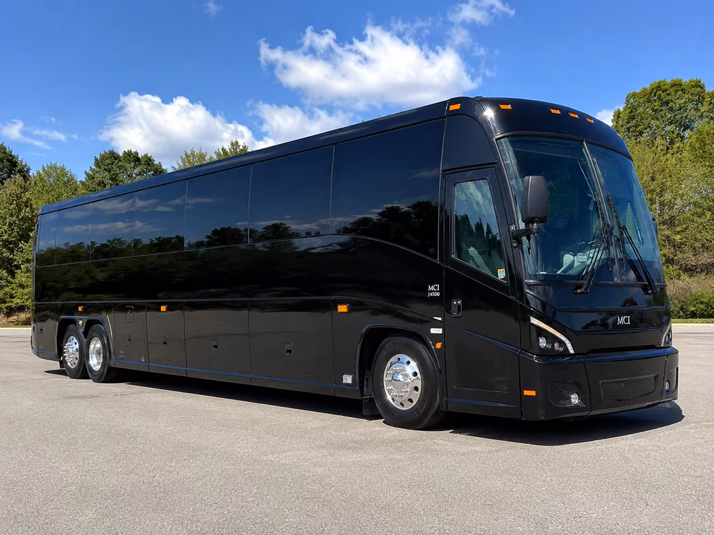 bus rentals to chateau wright and bowie texas wine country